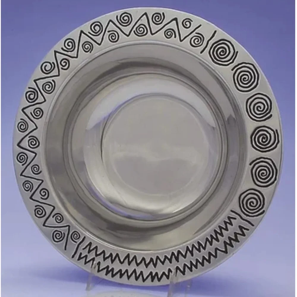 Reggae (Armetale, Holloware) by WILTON ARMETALE 10.5 inch Round Vegetable Bowl